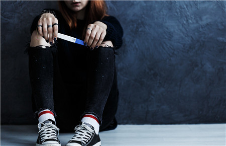 13歲叛逆不上學怎么辦 13歲叛逆不上學怎么辦