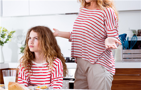 初二的孩子不愿意上學怎么辦 初二的孩子不愿意上學怎么辦