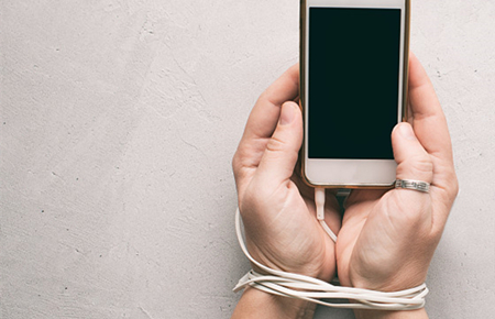 孩子抑郁整天沉迷網絡怎么辦 孩子抑郁整天沉迷網絡怎么辦