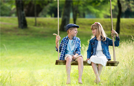 14歲女孩早戀怎么辦 14歲女孩早戀怎么辦
