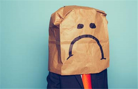 18歲的兒子自卑怎么辦 18歲的兒子自卑怎么辦