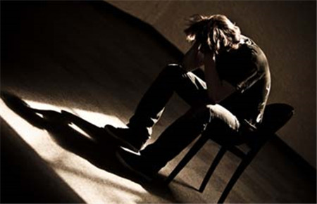 15歲的孩子不愛說話怎么辦 15歲的孩子不愛說話怎么辦