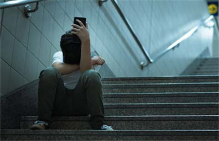 17歲孩子叛逆期怎么辦