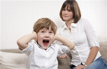 孩子撒謊應該如何跟孩子溝通 最有效的不是打罵,家長掌握這六個方法足夠了 孩子撒謊應該如何跟孩子溝通 最有效的不是打罵,家長掌握這六個方法足夠了