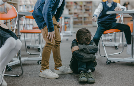 初二的孩子不愿意上學怎么辦 初二的孩子不愿意上學怎么辦
