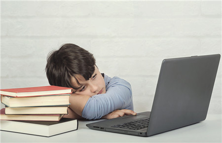 兒子不想做作業怎么辦 兒子不想做作業怎么辦