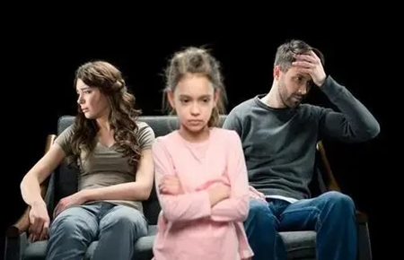 十歲小孩撒謊偷錢 十歲小孩撒謊偷錢