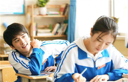 11歲女生早戀 11歲女生早戀