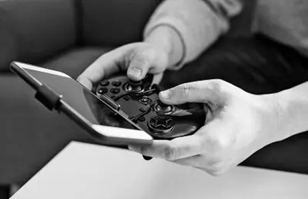 14歲男孩沉迷游戲如何教育 14歲男孩沉迷游戲如何教育