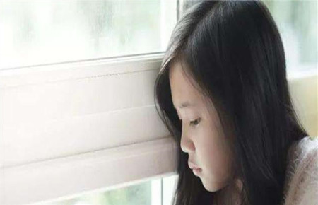 孩子內向膽小得很 孩子內向膽小得很