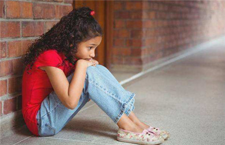 孩子內向膽子很小 孩子內向膽子很小