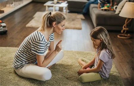 12歲女孩叛逆頂嘴怎么辦 12歲女孩叛逆頂嘴怎么辦