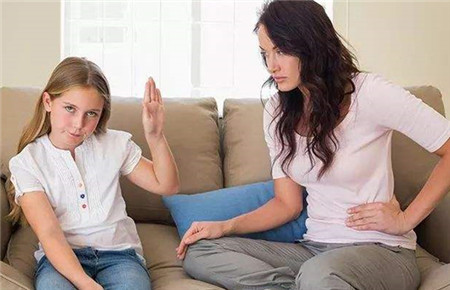 孩子不愛跟人交流怎么辦 孩子不愛跟人交流怎么辦