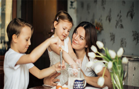 怎么讓孩子心疼父母 怎么讓孩子心疼父母