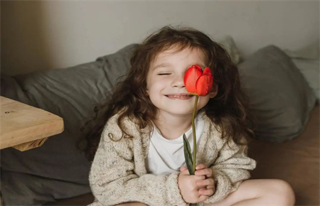 16歲孩子不知道感恩怎么辦 16歲孩子不知道感恩怎么辦