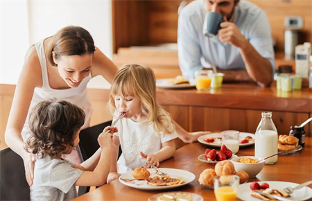 不聽話的孩子該怎么教育 不聽話的孩子該怎么教育