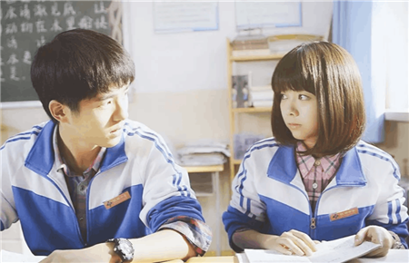 11歲女孩早戀正常嗎 11歲女孩早戀正常嗎