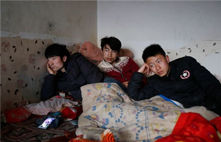 11歲的男孩不想上學怎么辦 11歲的男孩不想上學怎么辦