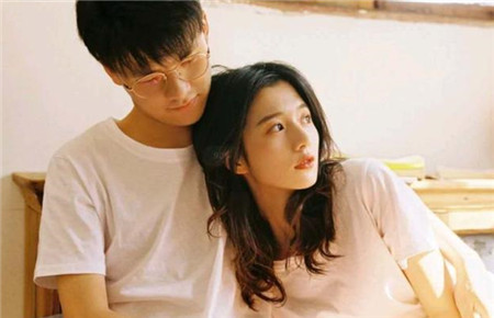 男孩早戀怎樣教育才是正確的方法