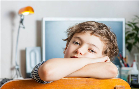 孩子不喜歡與人交流怎么辦