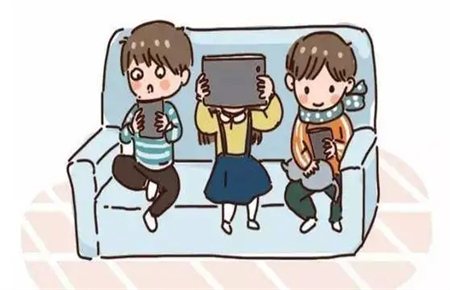 小孩子迷戀手機怎么辦 小孩子迷戀手機怎么辦