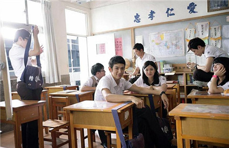 初三早戀怎么辦