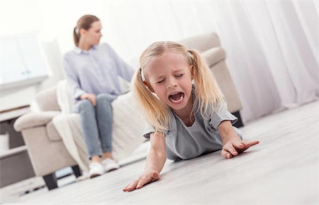 10歲小孩偷東西怎么教育 10歲小孩偷東西怎么教育