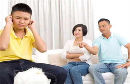 孩子犯錯怎么和老師溝通