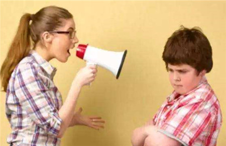 孩子不愿意溝通交流怎么辦 孩子不愿意溝通交流怎么辦