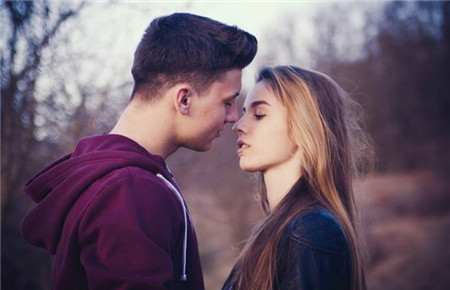 中學生早戀的防范措施 中學生早戀的防范措施