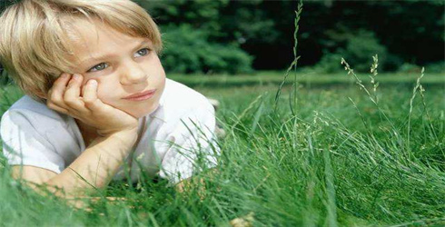 孩子自卑的成因 孩子自卑的成因