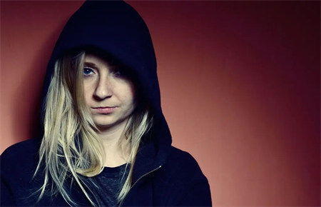 怎么教育自卑的孩子 怎么教育自卑的孩子