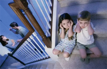 青少年早戀的危害 青少年早戀的危害