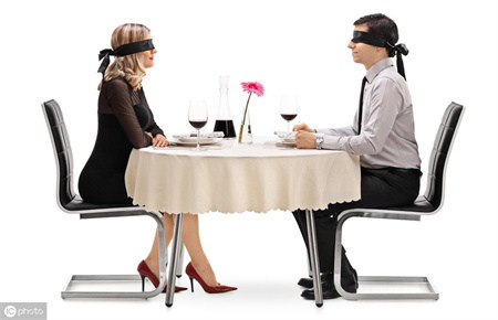 高一孩子早戀的表現(xiàn) 高一孩子早戀的表現(xiàn)