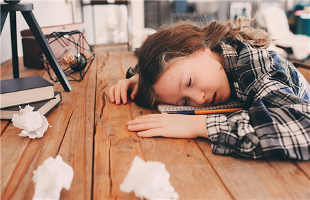 孩子總是厭學(xué)怎么引導(dǎo) 孩子總是厭學(xué)怎么引導(dǎo)