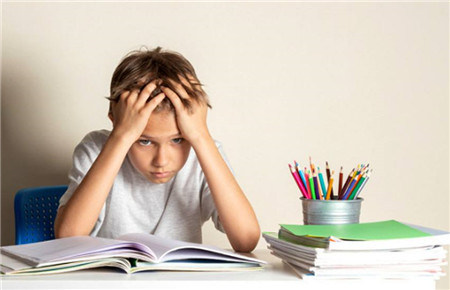 青少年厭學帶來的不良影響 青少年厭學帶來的不良影響