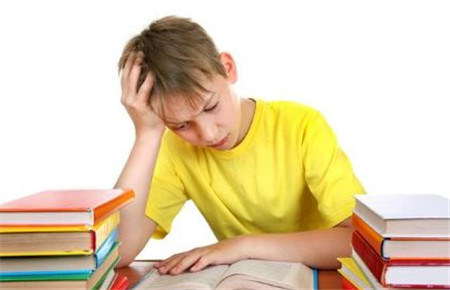 14歲孩子厭學(xué)的特點(diǎn) 14歲孩子厭學(xué)的特點(diǎn)
