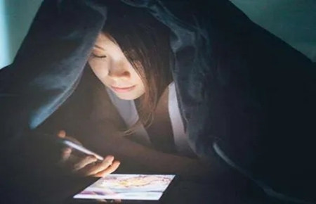 孩子上網成癮的主要原因 孩子上網成癮的主要原因