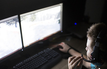 孩子網(wǎng)癮的不利之處 孩子網(wǎng)癮的不利之處