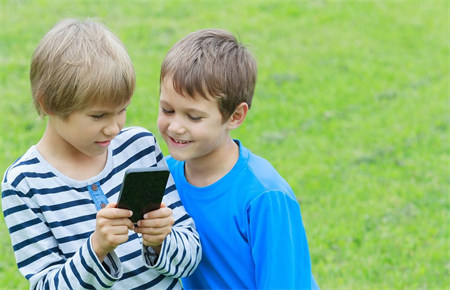 孩子上網成癮的具體表現 孩子上網成癮的具體表現