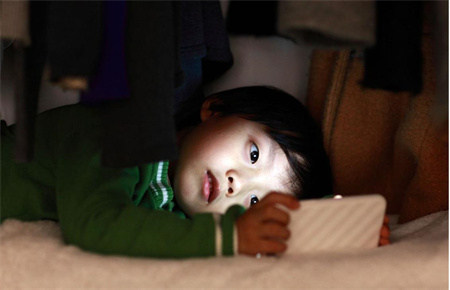 孩子網(wǎng)癮的成因 孩子網(wǎng)癮的成因