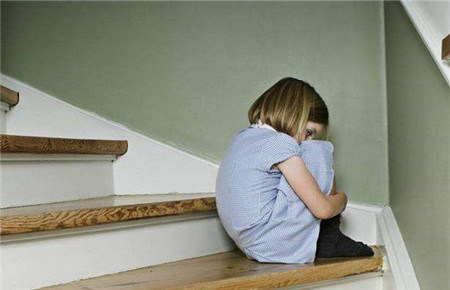 孩子不自信有哪些原因 孩子不自信有哪些原因