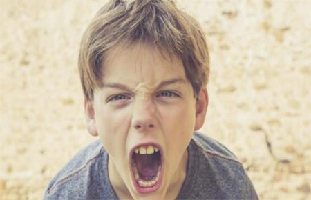 孩子吼罵父母怎么教育 孩子吼罵父母怎么教育