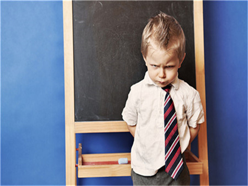 孩子性格內(nèi)向怎么引導(dǎo).jpg 孩子性格內(nèi)向怎么引導(dǎo).jpg