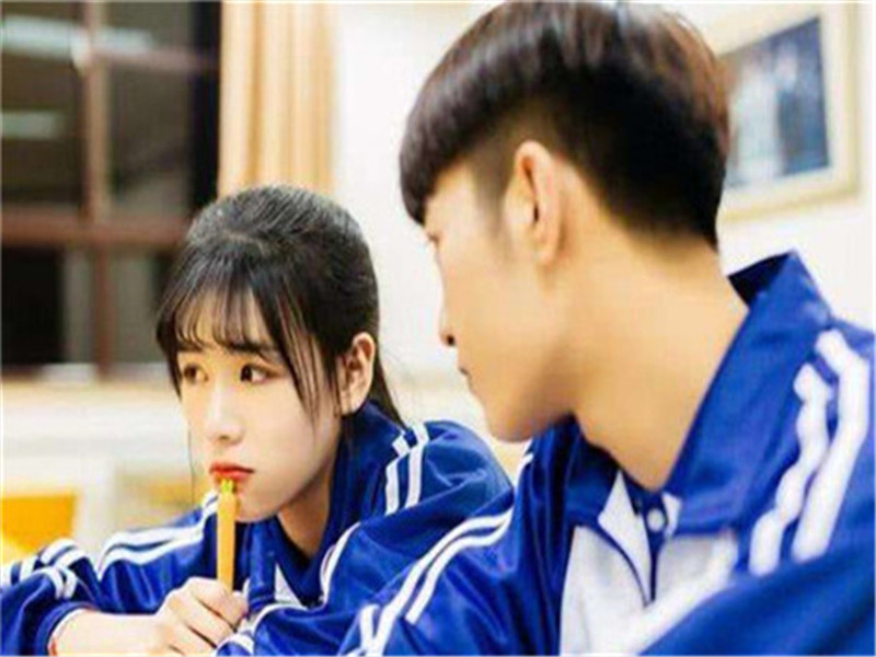 孩子早戀教育學校,青少年封閉式教育學校 孩子早戀教育學校,青少年封閉式教育學校