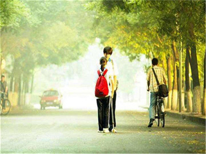 孩子早戀教育學校,封閉式軍事化學校 孩子早戀教育學校,封閉式軍事化學校