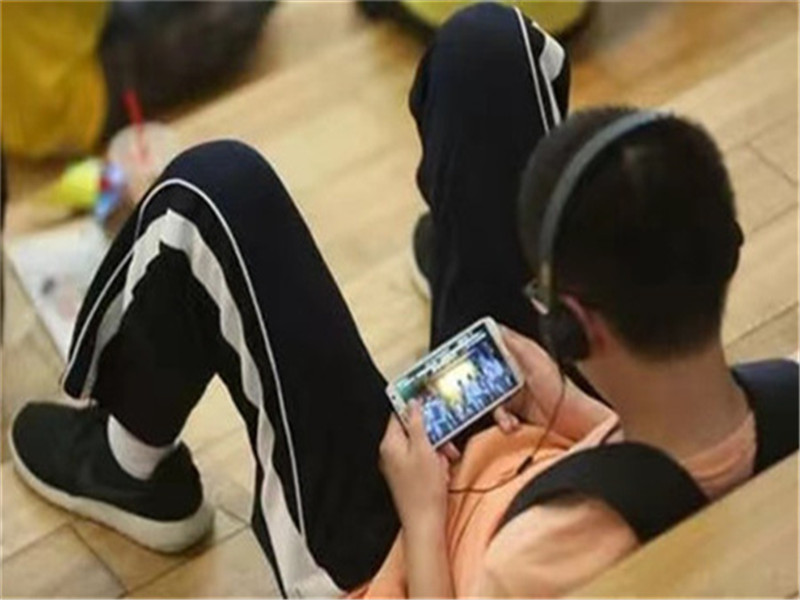 戒網癮學校,如何幫孩子戒除網癮