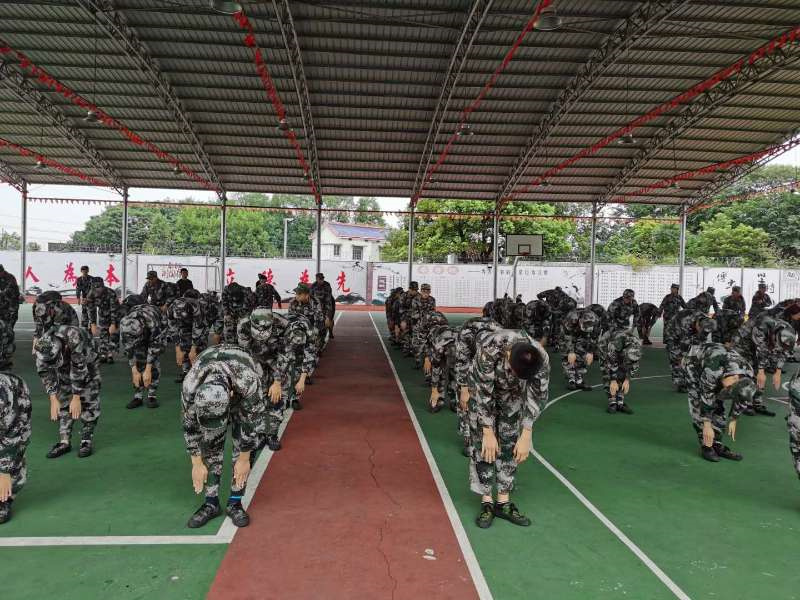 自卑孩子學(xué)校,孩子自卑矯正學(xué)校 自卑孩子學(xué)校,孩子自卑矯正學(xué)校