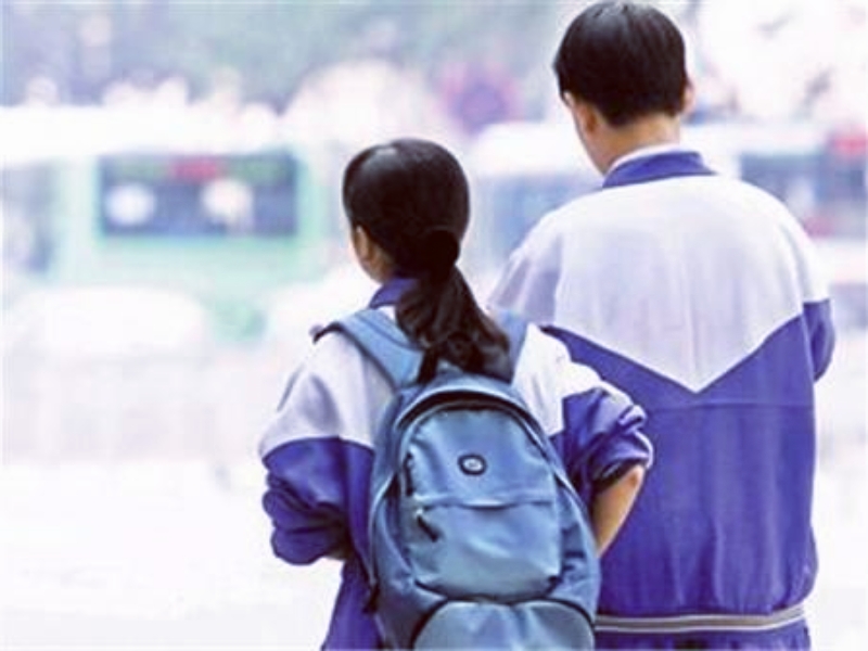 早戀教育學校,中學生早戀應如何處理 早戀教育學校,中學生早戀應如何處理