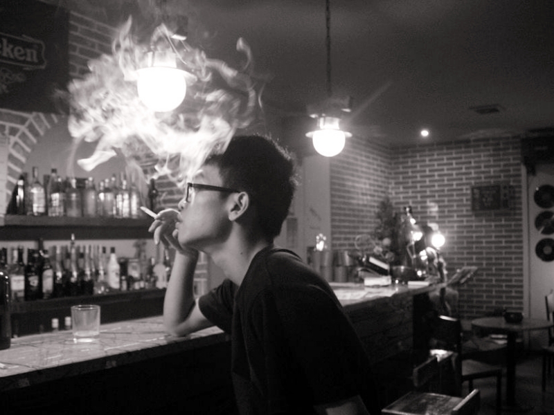 沾染煙酒,孩子叛逆期教育學校 沾染煙酒,孩子叛逆期教育學校